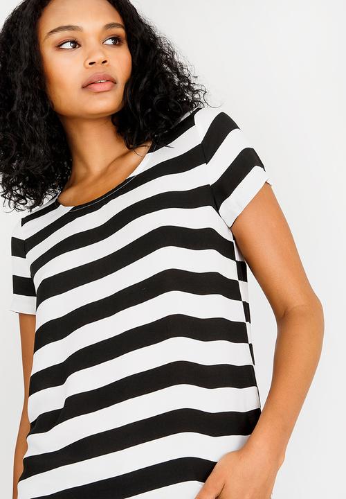 ONLY - First Top Black and Cream