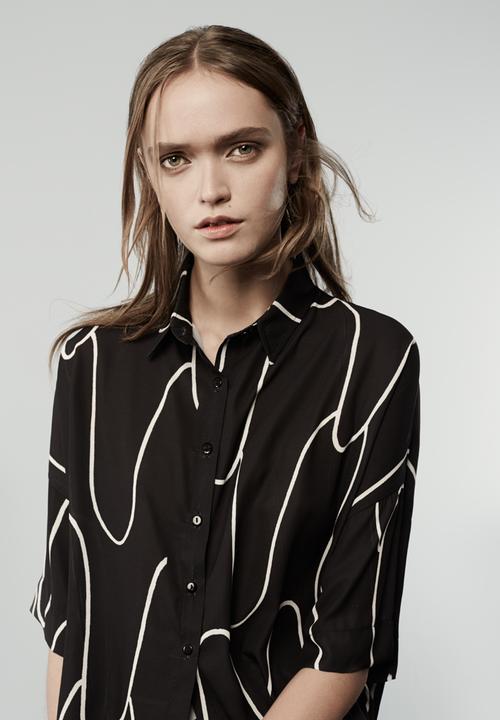 SELFI - Energy Wave Short-sleeve Shirt