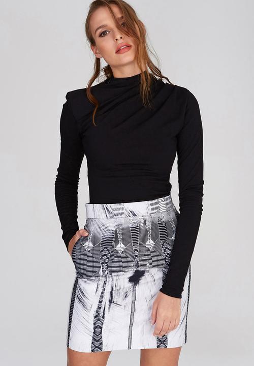 DAVID by David Tlale - Tina Top Black