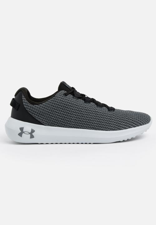 dark grey under armour shoes