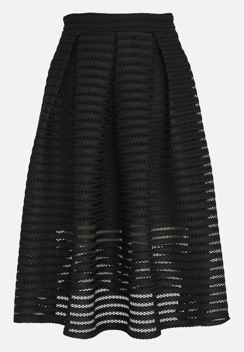 STYLE REPUBLIC - Structured Fit and Flare Skirt Black