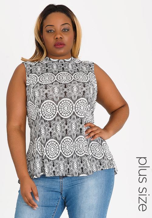 Revenge - Round Neck Sleeveless Blouse Black and White