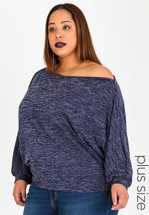 STYLE REPUBLIC PLUS - Off the Shoulder Top Navy