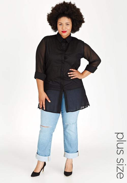 STYLE REPUBLIC PLUS - Longer Length Shirt Black