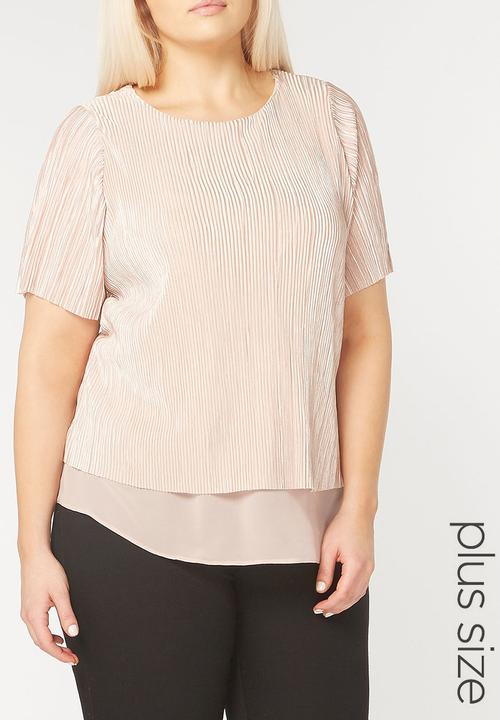 EVANS - Short Sleeve Pleated Top Pale Pink