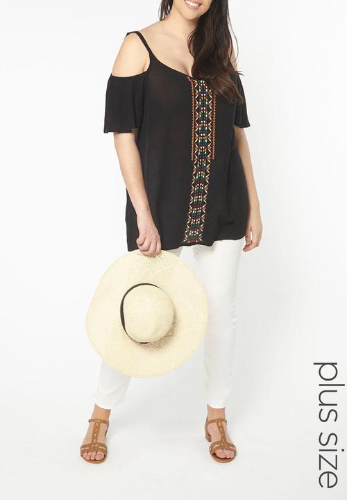 EVANS - Cold Shoulder Top Black