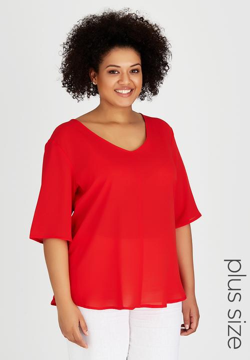 edit Plus - Basic V-Neck T-shirt Red