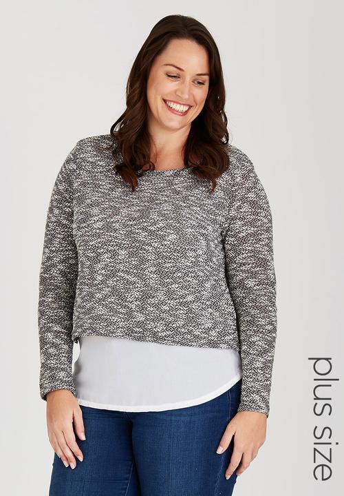Brave Soul - Crew-Neck Cut and Sew Top Black and White