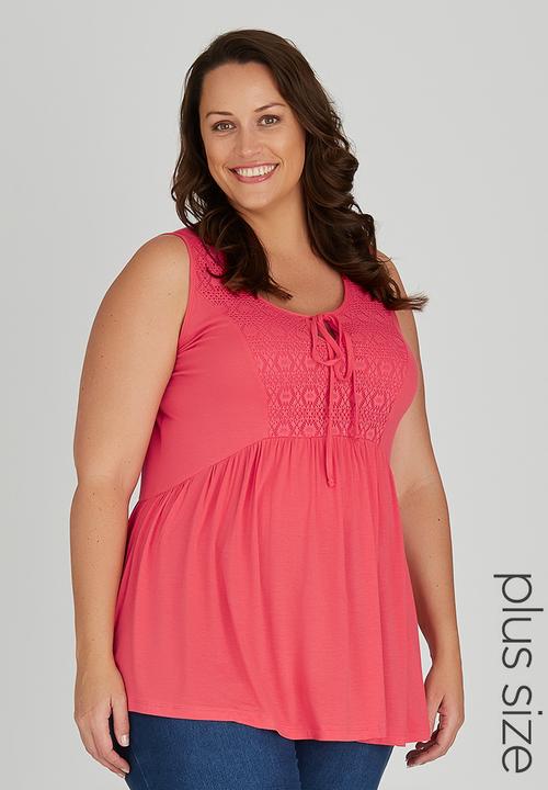 edit Plus - Lace Inset Tank Coral