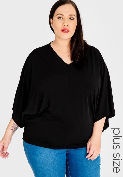 STYLE REPUBLIC PLUS - Oversized V-Neck Tee Black