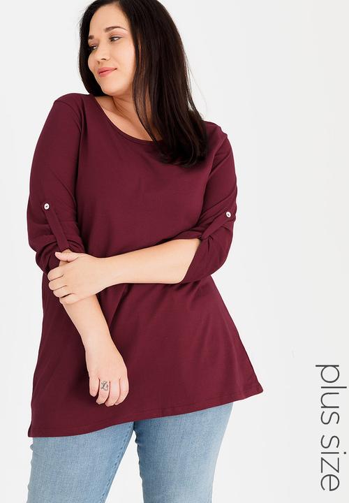 edit Plus - 3/4 Sleeve T-shirt with Tab Detail Burgundy