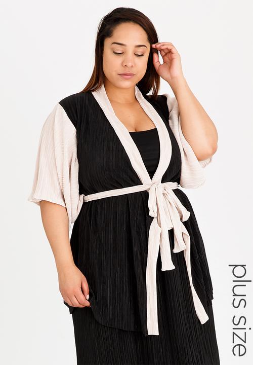RUFF TUNG - Pleated Kimono Top with Belt Black