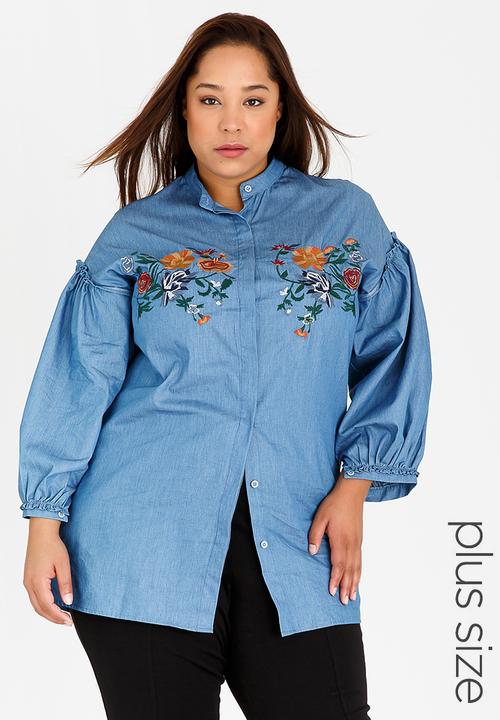 STYLE REPUBLIC PLUS - Embroidered Volume Sleeve Shirt Blue