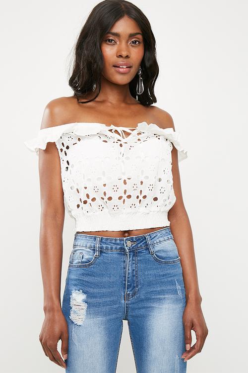 Broderie anglaise frill crop top - white