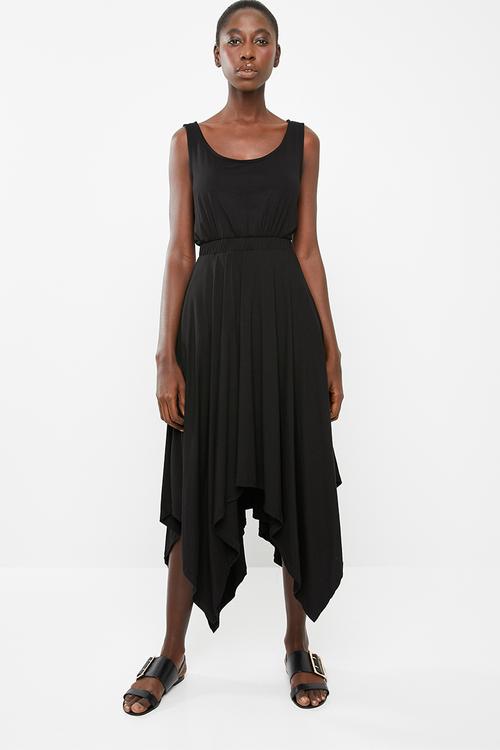Sleeveless dress with dipped hem - black