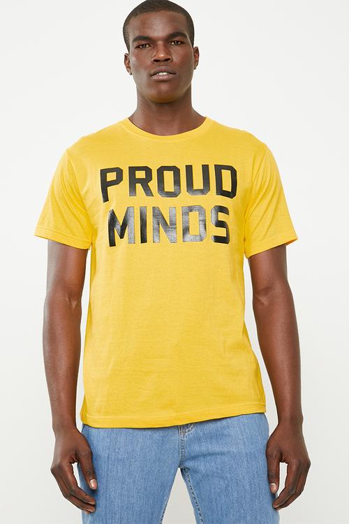 Proud minds tee - yellow
