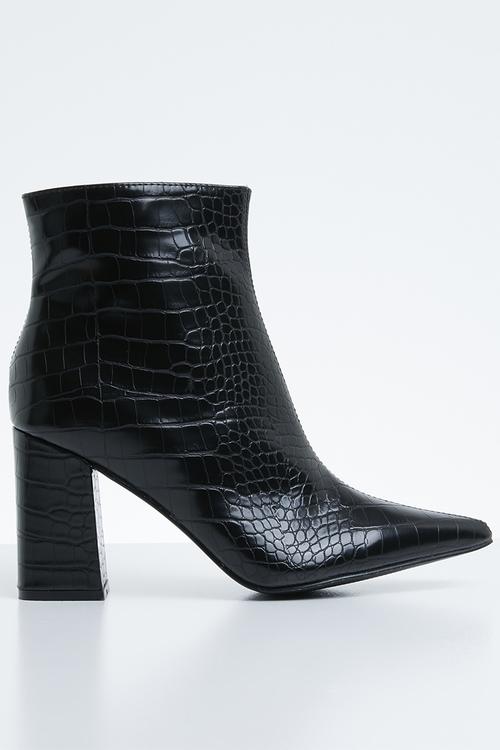Empire pointed toe ankle boot - black