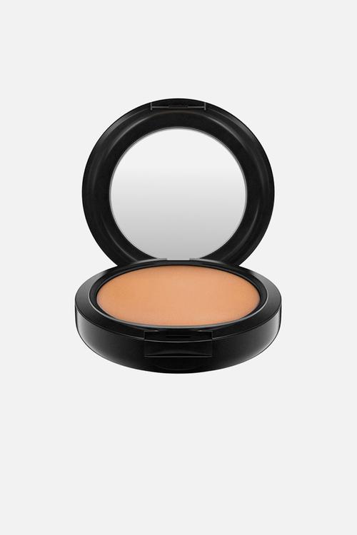 Studio Fix Powder Plus Foundation - NW40