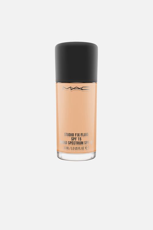 Studio Fix Fluid SPF15 - NW22