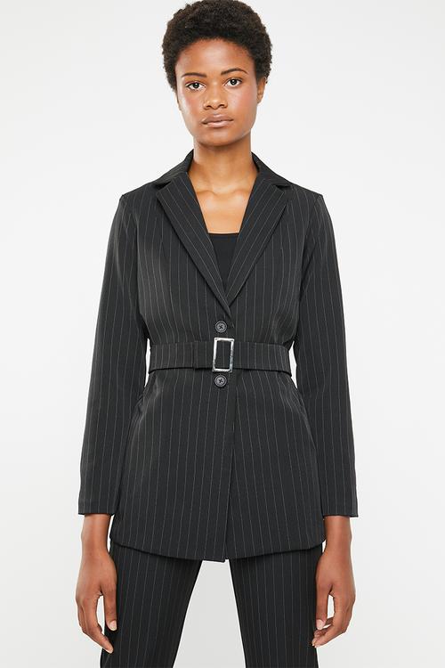 Structured belted blazer - black