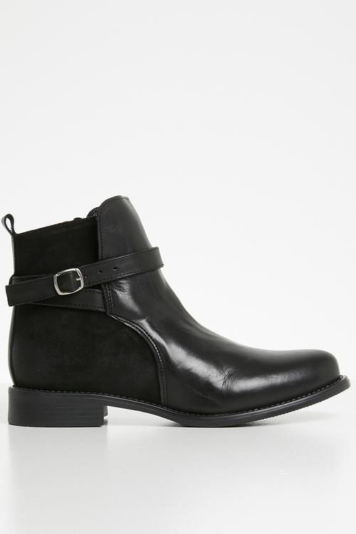 Juliette leather ankle boot - black