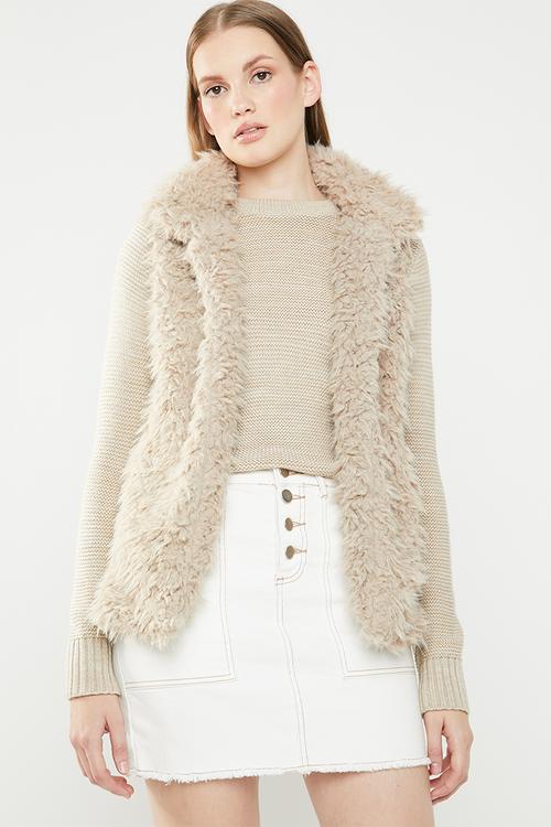 Faux fur gilet - beige