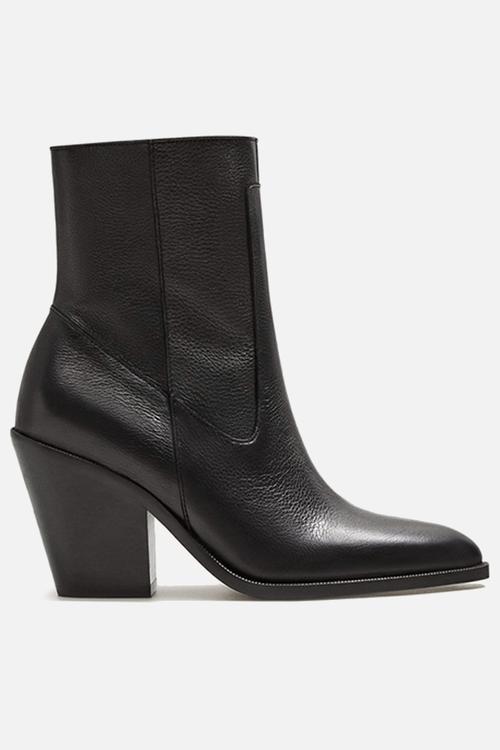 Leather pointed ankle boot - black