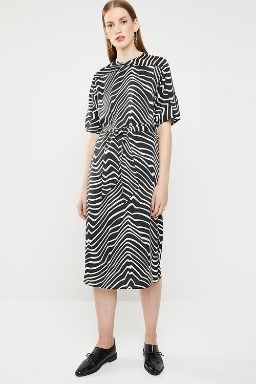 Zebra v-neck dress - black & cream