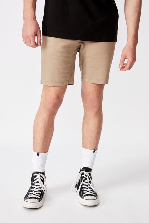 Walker short - tan