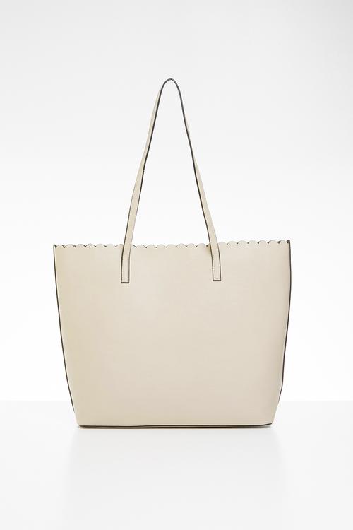 The scalloped edge tote - beige