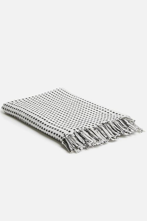Check throw - white