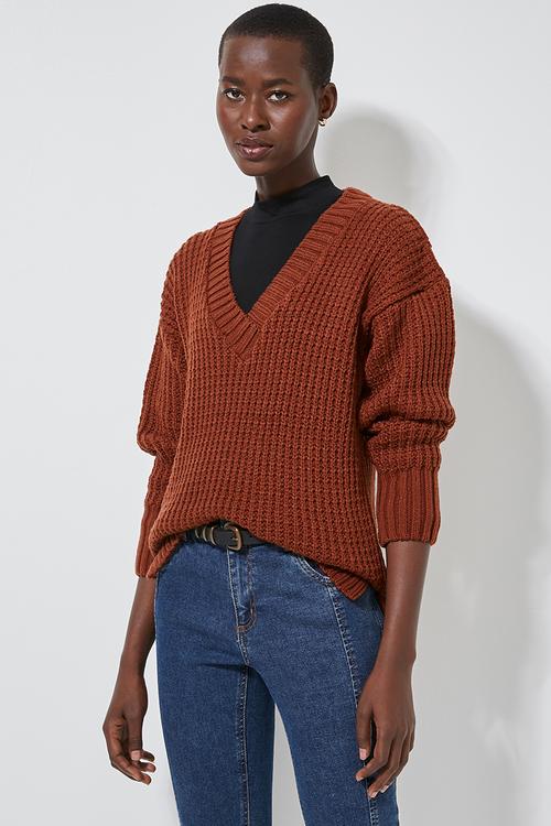 Slouchy v-neck pullover - rust