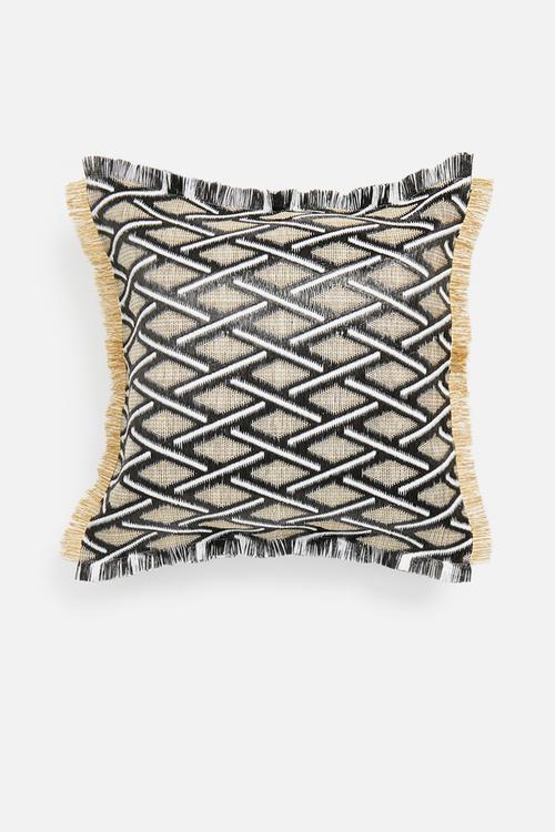 Coron raffia outdoor cushion - black & natural