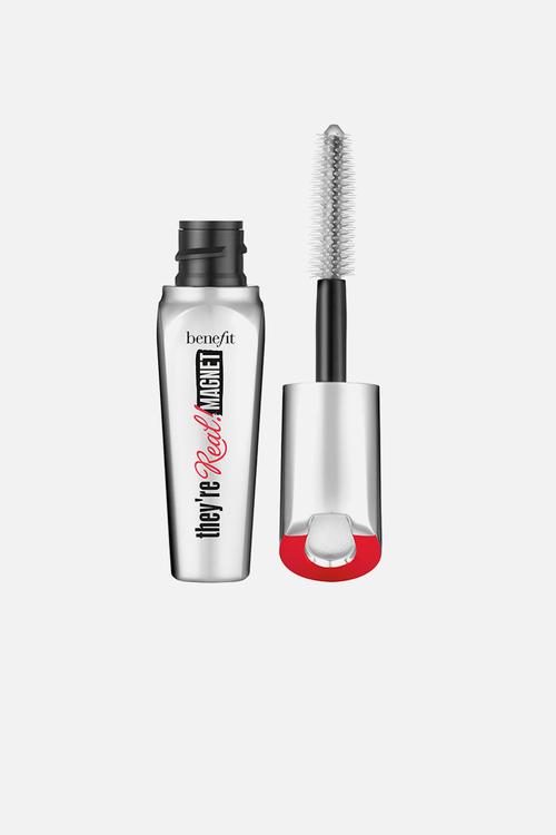 They’re Real! Magnet Extreme Mascara Mini