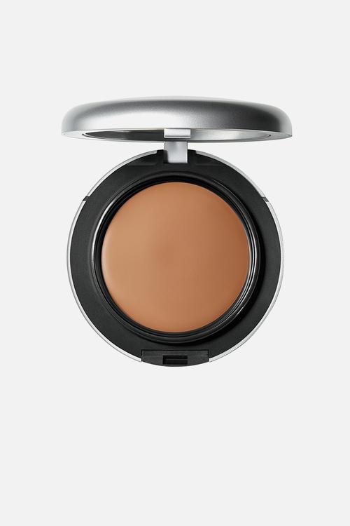 Studio Fix Tech Cream-to-Powder Foundation - NC40