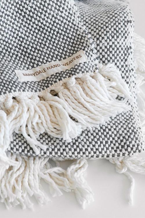 Thick weave blanket - charcoal