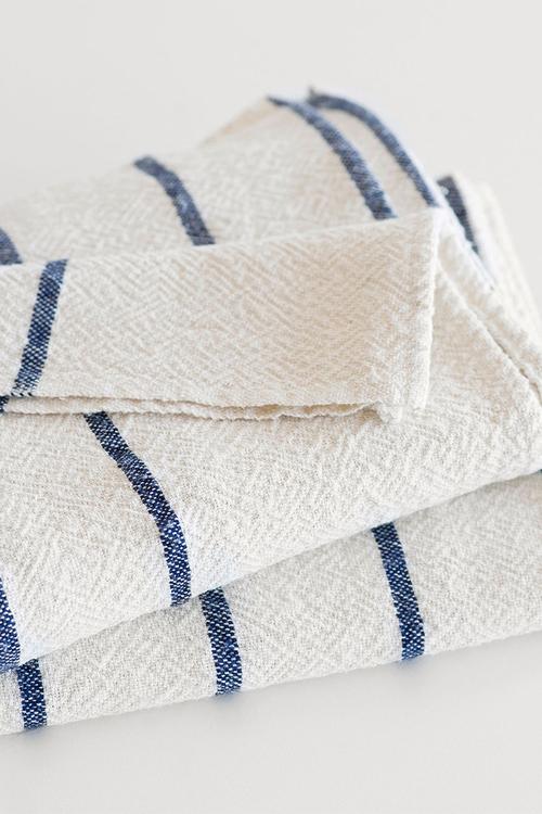 Large country towel  - navy & cream 