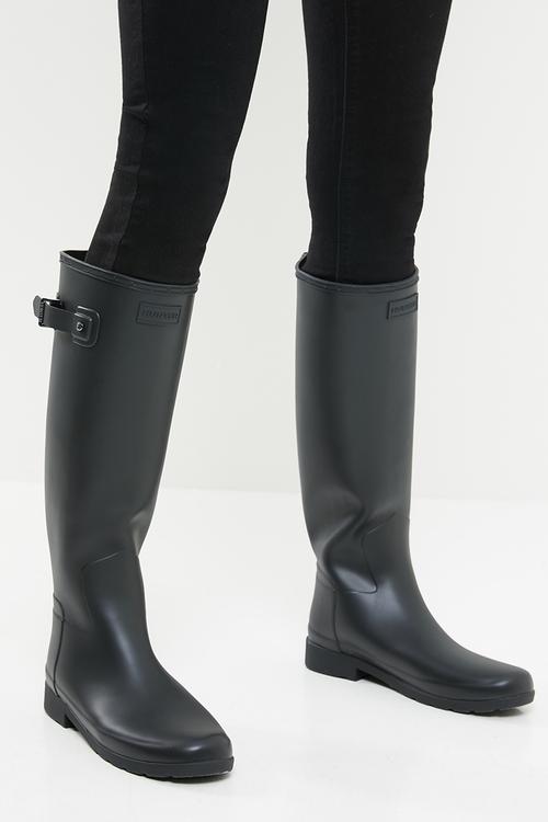 Refined tall - black