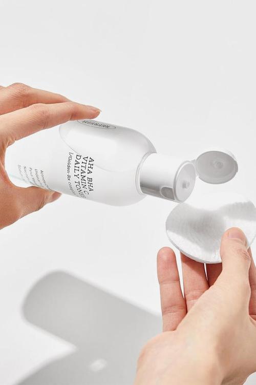 AHA BHA Vitamin C Daily Toner