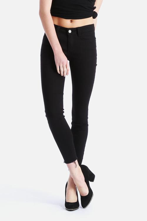 Fray Hem Skinny Jeans