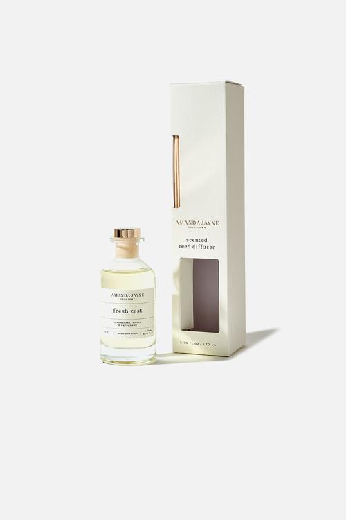 Fresh zest scented reed diffuser