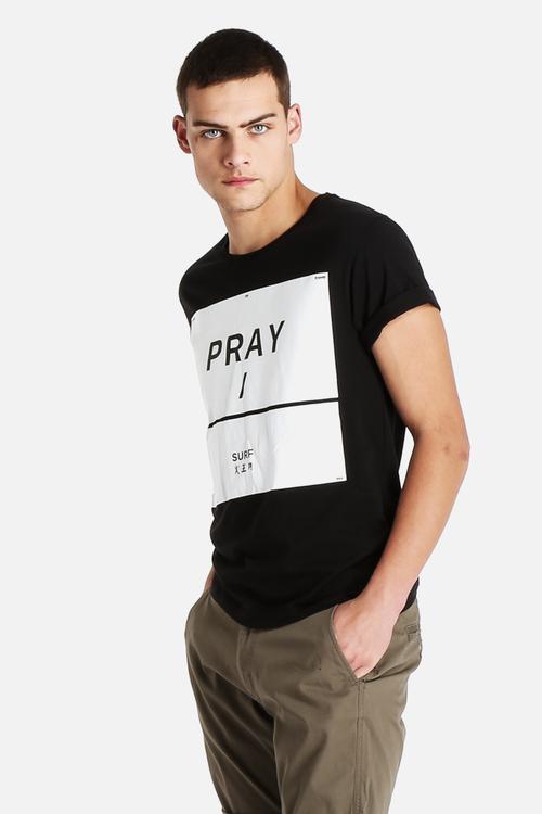 Pray O-Neck Tee