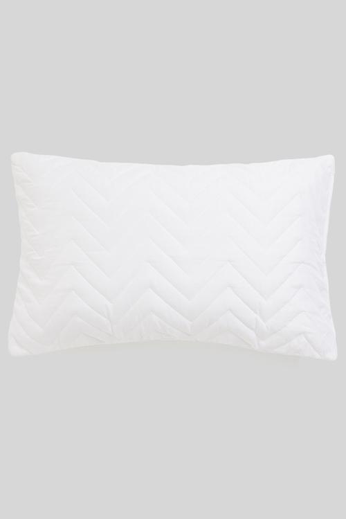 Quilted pillow protector