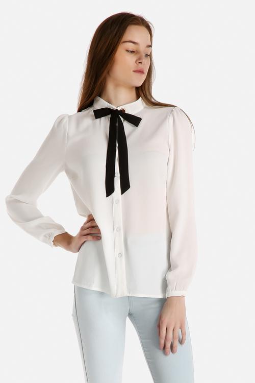 Blouse with Tie 