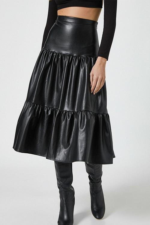 Faux leather midi skirt - black