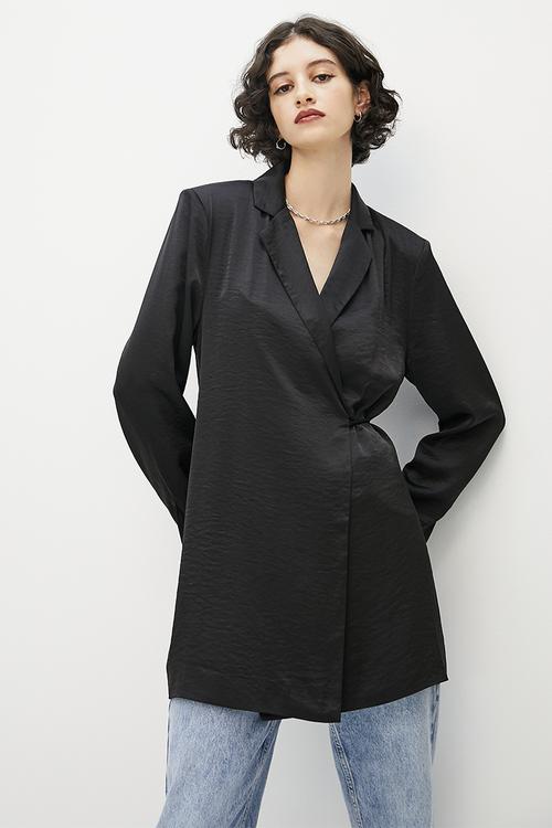 Luxe soft wrap satin blazer - black