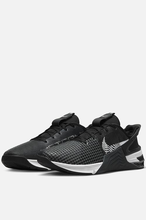 Nike Metcon 8 flyease