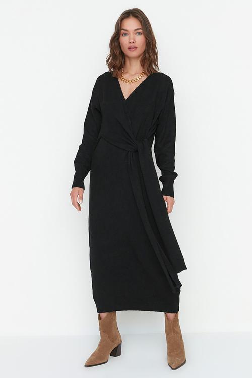 Wrap maxi knit dress - black