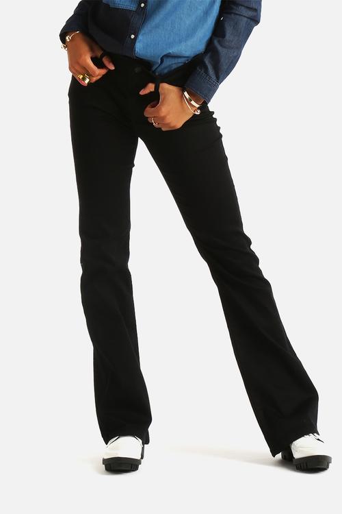 Sally Super Slim Flared Jeans