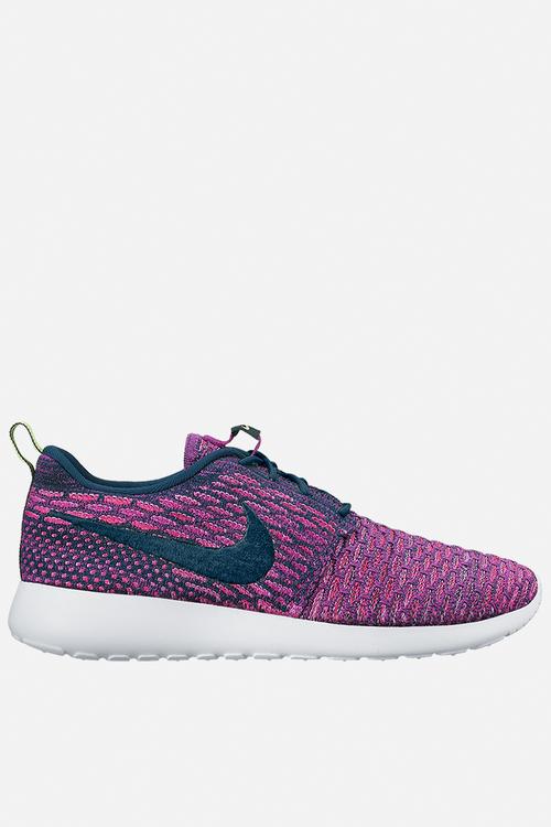 Wmns Roshe One Flyknit